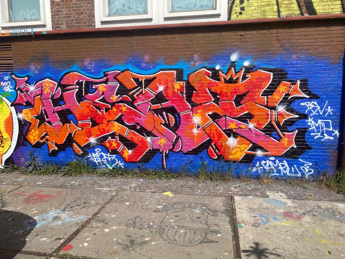 heat, graffiti, amsterdam